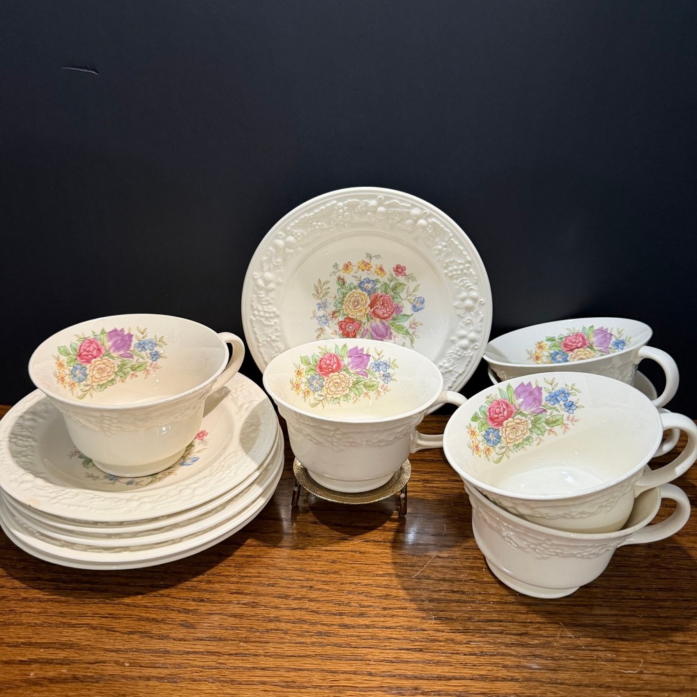 Vintage Homer Laughlin "Eggshell Theme" TH11 Tea cup Saucer Set of 6